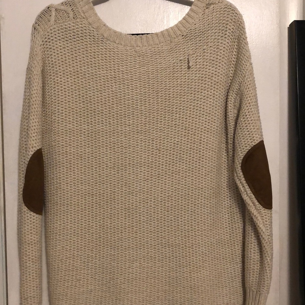Sweater - image 4